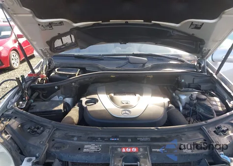 2006 Mercedes-Benz Ml 350 4Matic z USA, uszkodzony, nr VIN 4JGBB86EX6A001045